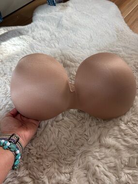 Strapless bra (Italian brand)